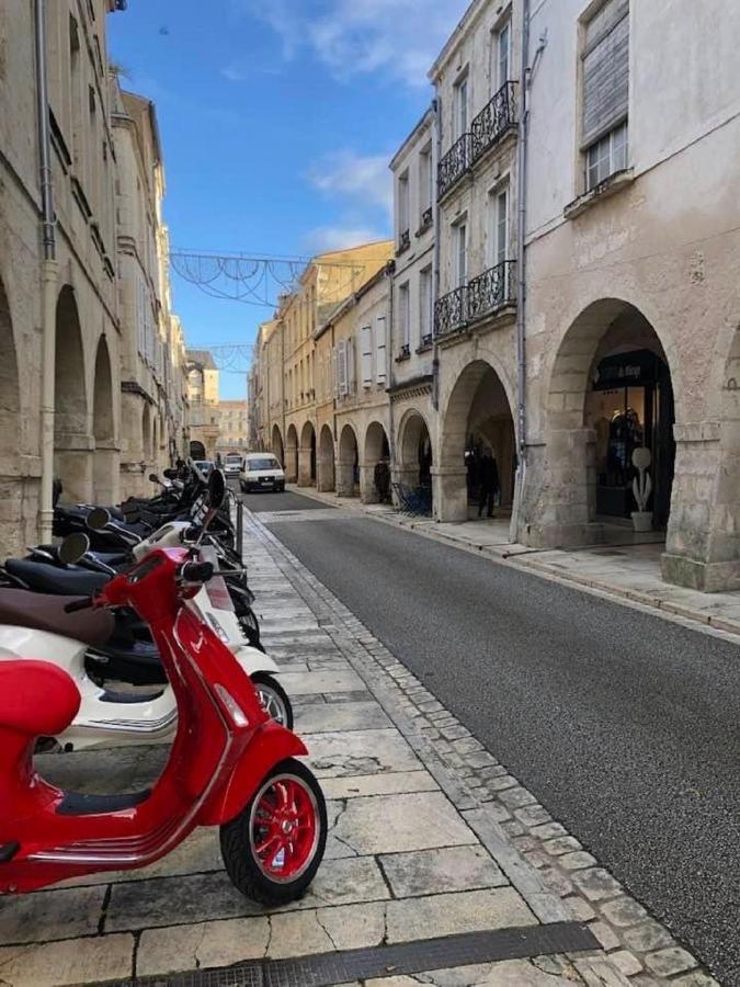 Appartement T2 Lumineux Et Cosy Au Calme Proche Du Centre Avec Tv Et Wifi La Rochelle  Exterior foto